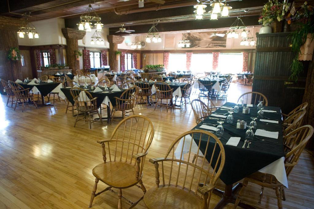 Glacier Park Lodge East Glacier Park Village Exterior foto